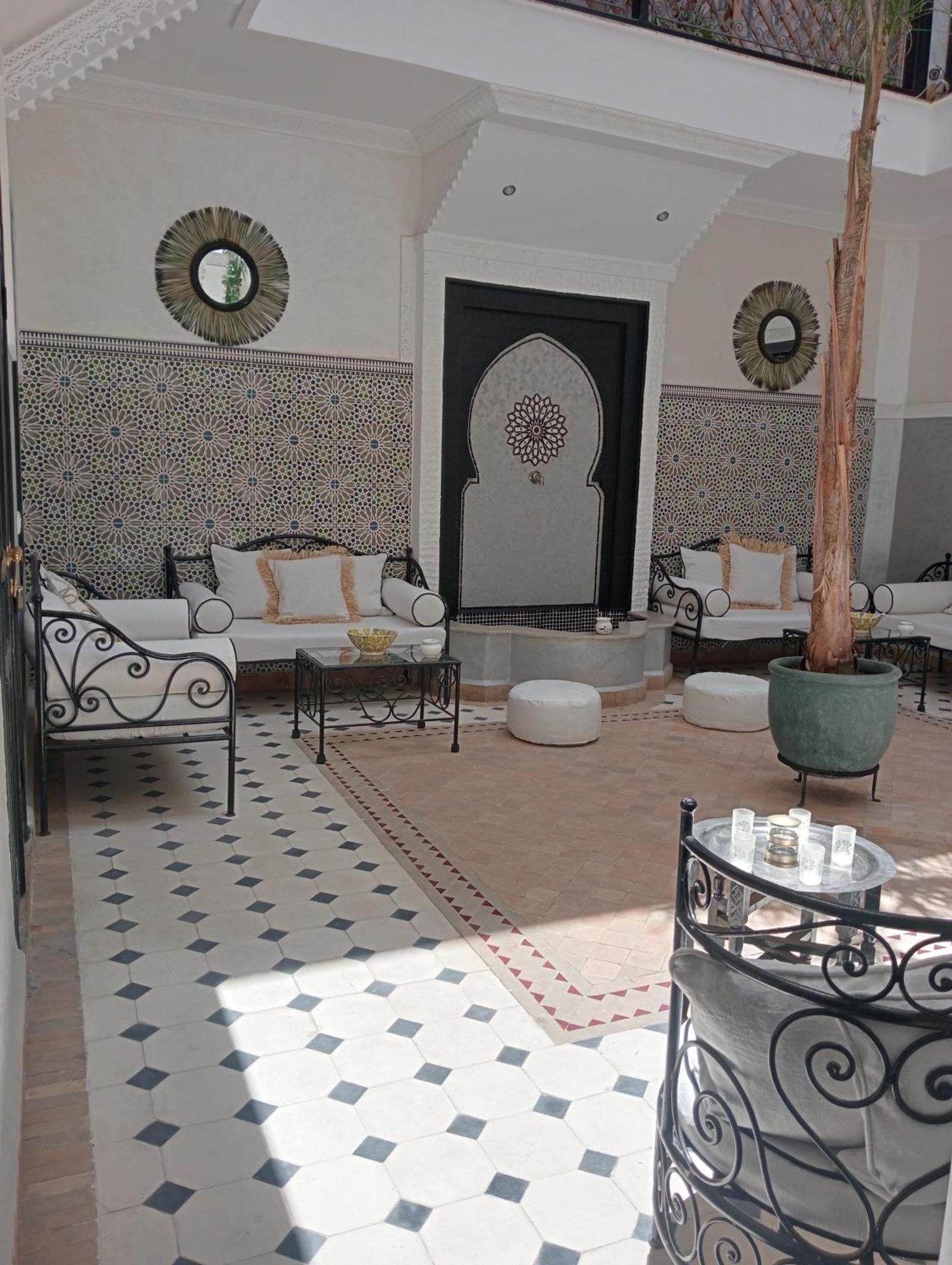 Le Riad De L'Etoile Ocre - Cotg 马拉喀什 外观 照片