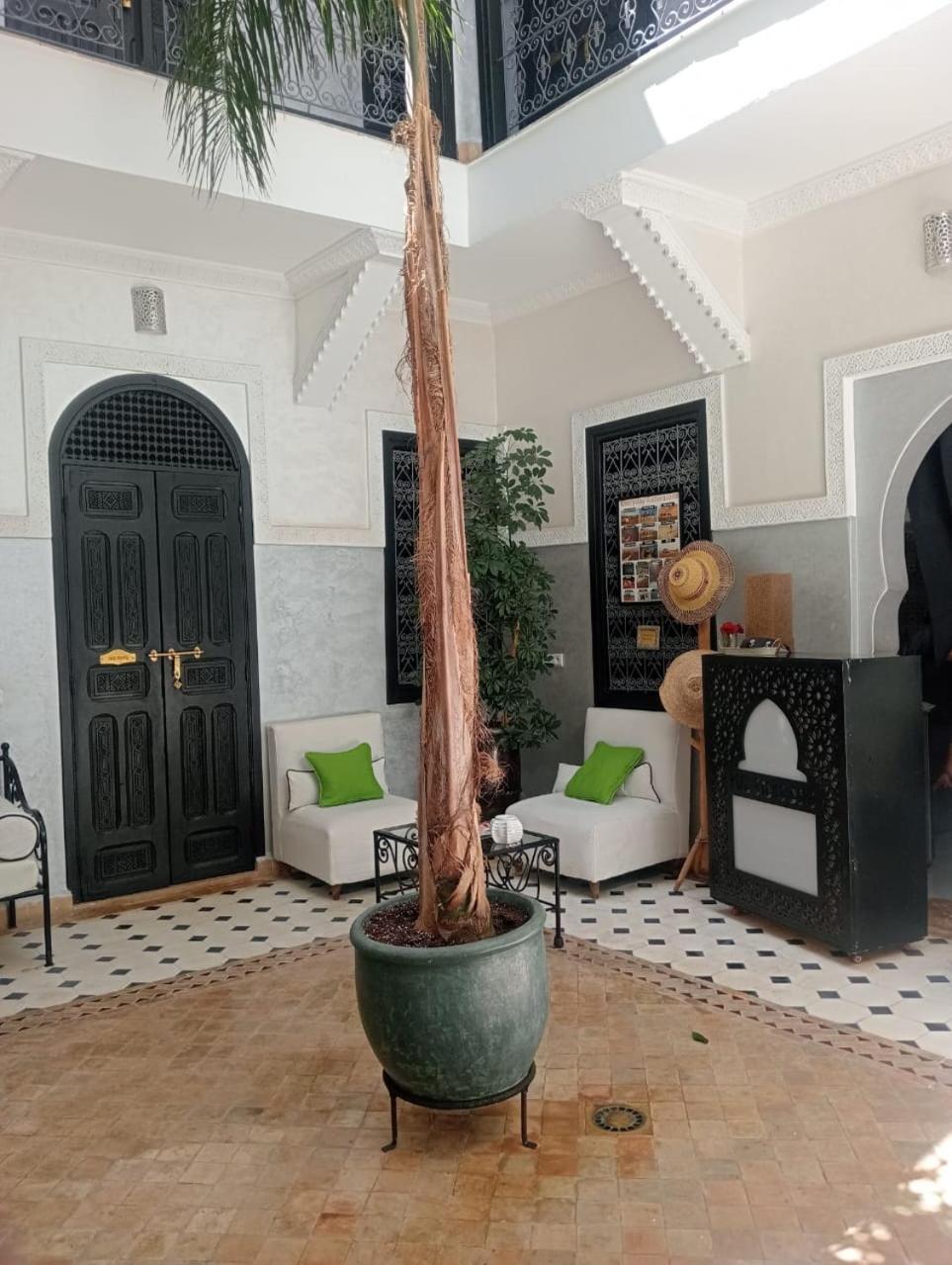 Le Riad De L'Etoile Ocre - Cotg 马拉喀什 外观 照片